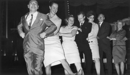 conga_line-gettyimage_0